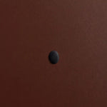 Schwarze Visierblende auf einem PILOTIS-Möbel installiert
::visuel:noir